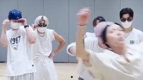 黑科网吃瓜群众,揭秘网络热点背后的真相